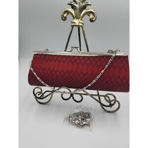 Red Classy Chic CW Faux Alligator Petite Clutch NWOT
